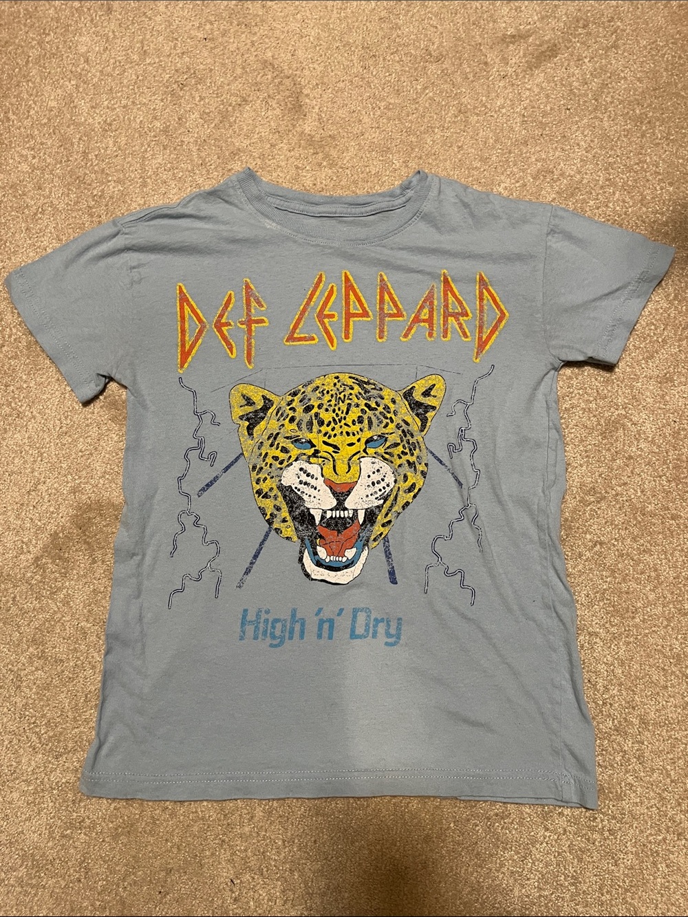 Women’s Def Leppard / ' 'High n' Dry' Graphic Tee - Light Blue - Like New